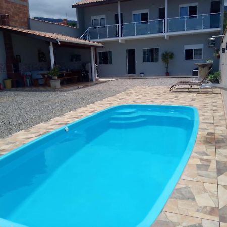 Casa Nova Com Piscina Proxima A Praia E Menos De 3Km Do Centro De Убатуба Екстер'єр фото